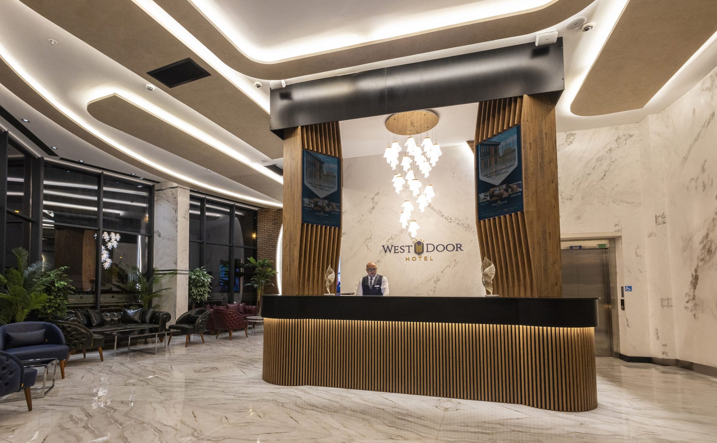 WestDoor Hotel - Lobi ve resepsiyon
