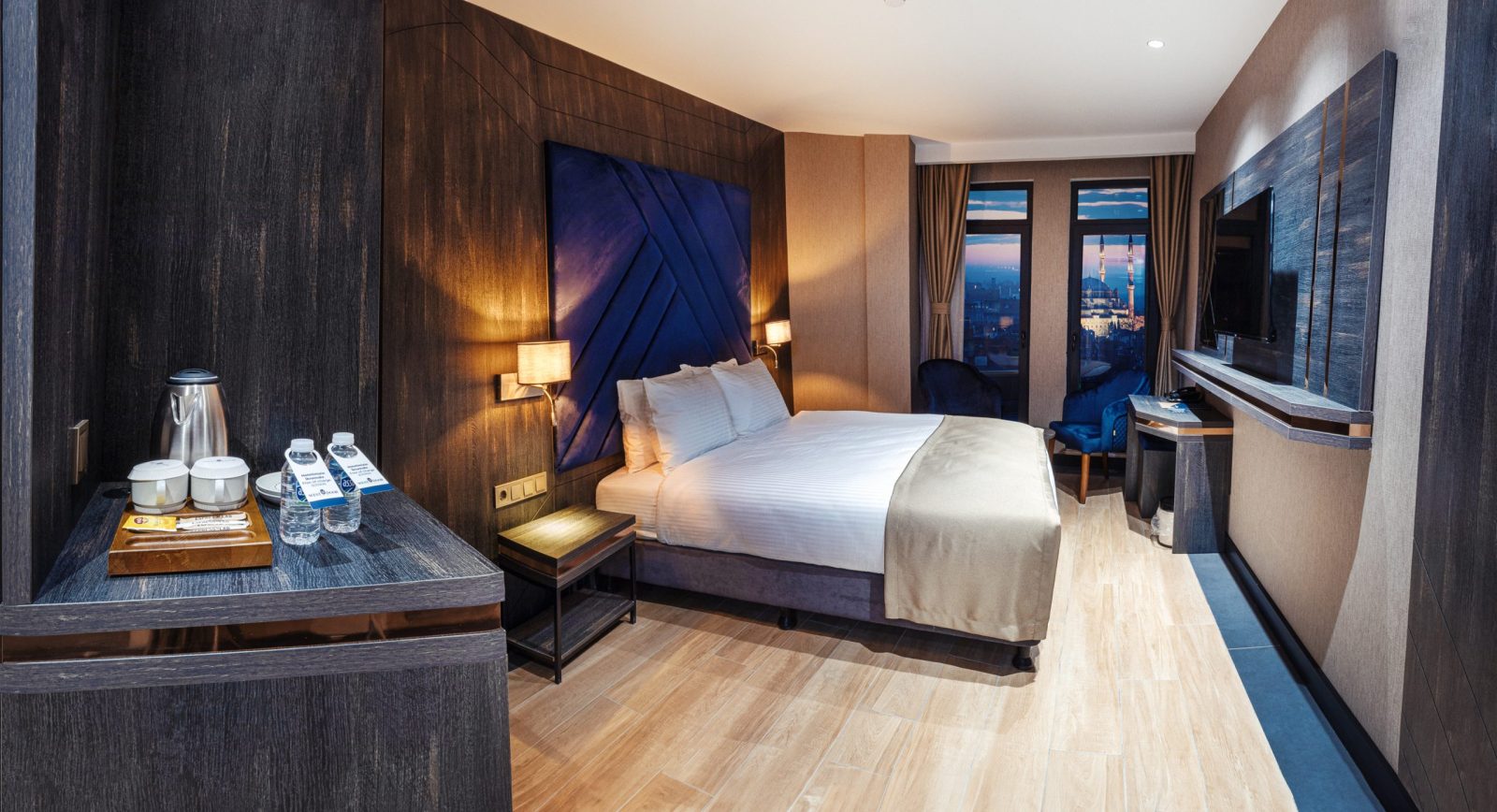 Superior King Room